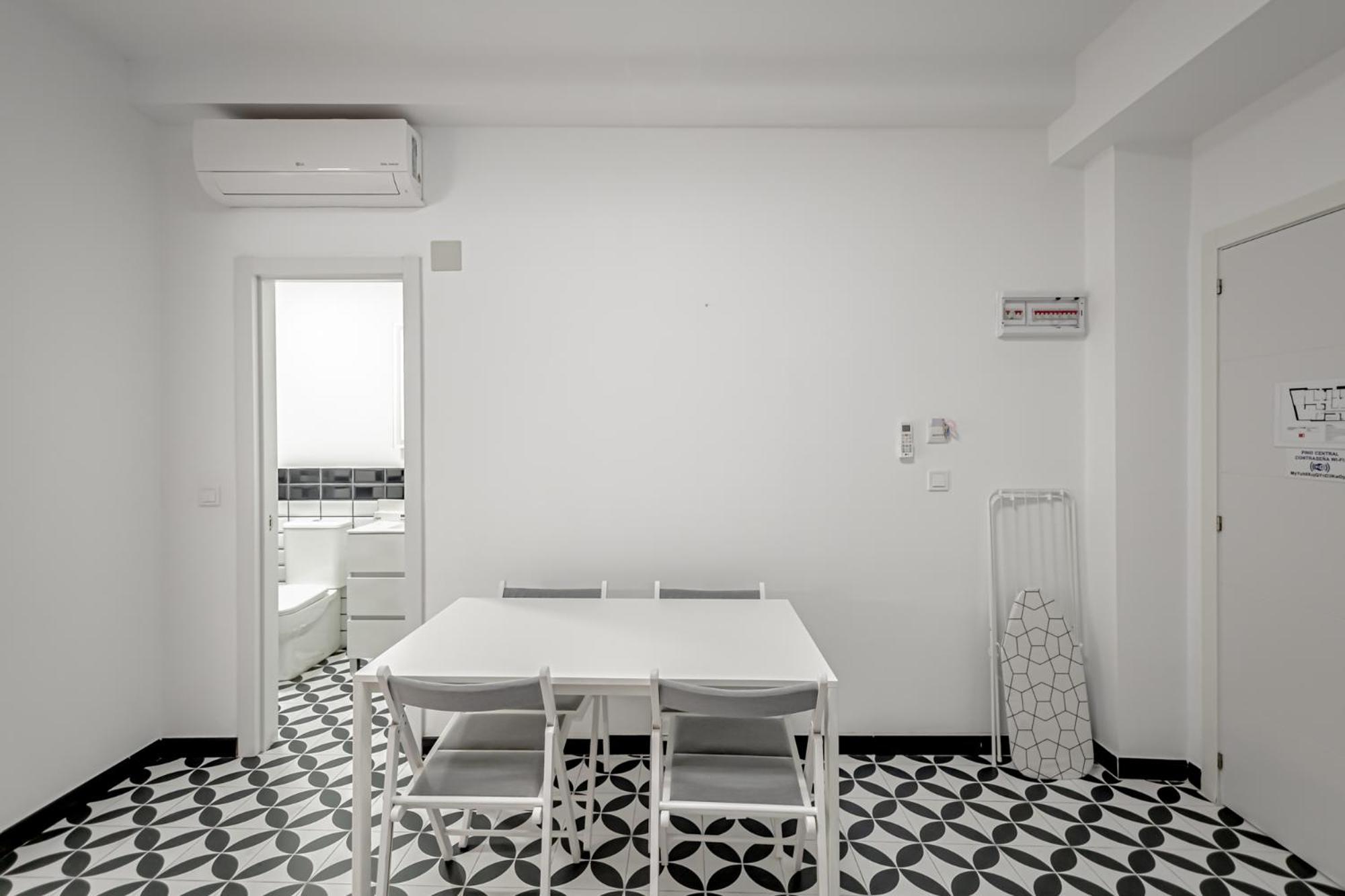 Apartamentos Pino Benidorm Ruang foto